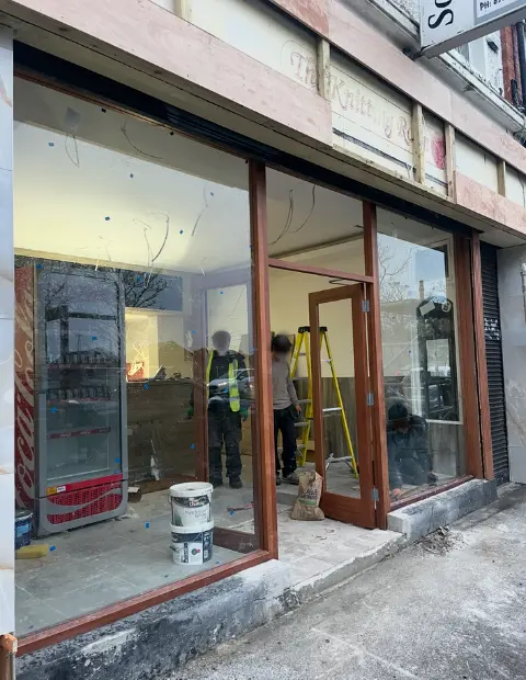 Commercial shopfront glass repair and replacement in Dublin